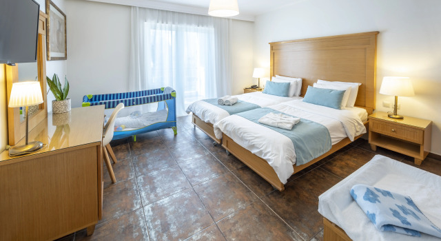 Peridis Family Resort