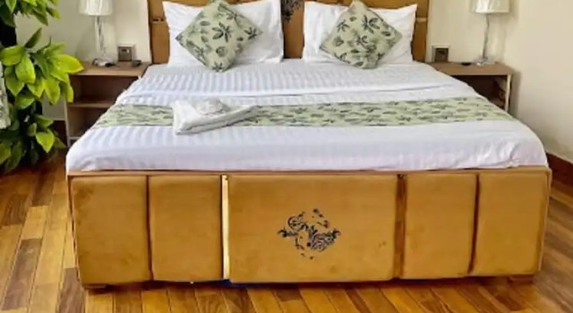 Umda Hotel Nathiagali, Rezerwuj Hotel Hotele w Punjab Region z parkingiem, Parking