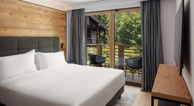 Двухместная студия с балконом Le Geant, Courmayeur, Apartments by Marriott Bonvoy