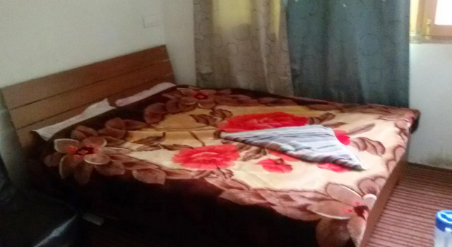 Chinar Guest House, Забронировать Гостевой дом Гостевые дома Jammu & Kashmir Ski, Гостевой дом