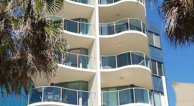 Malibu Apartments, Buchen Sie Ferienwohnung SPA-Hotels in Mooloolaba, in der Nähe von Jachthafen Mooloolaba, SPA