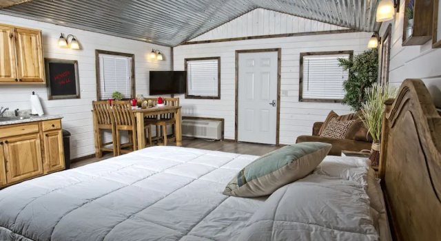 Четырёхместный люкс Deluxe Stateline Cabin