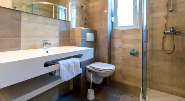 Villa Veronika, Book Villa Cottages in Split Region, Cottage