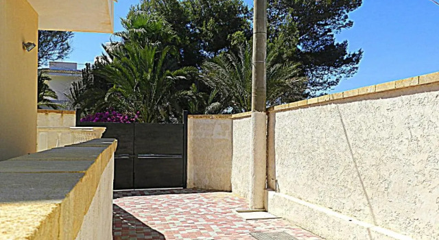 The White Rocks, Book Apartment Hotels in Sicily with Parking, Parking