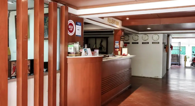 Nida Rooms Sukhumvit Nana Khlong Tei