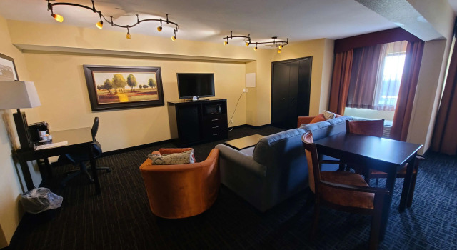 Четырёхместный люкс Best Western Plus North Platte Inn & Suites
