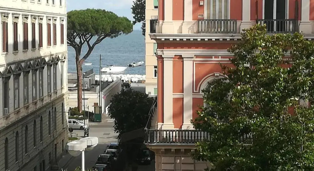 Suite Napoli Riviera