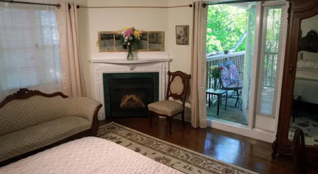 Номер Standard Ivy Manor Inn Village Center