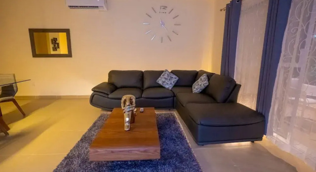 Апартаменты Luxury Apartment With Poll