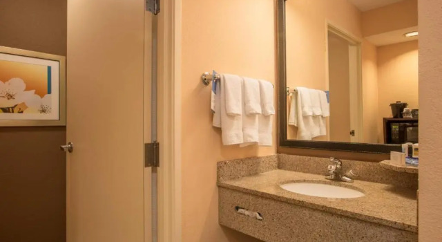 Номер Standard Fairfield Inn & Suites by Marriott Columbus