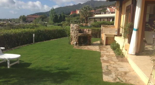Вилла Villa con barbecue con giardino vista mare