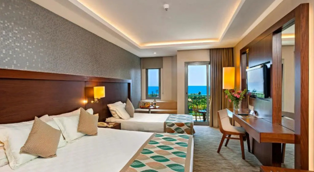 Двухместный номер Standard с видом на море Belconti Resort Hotel