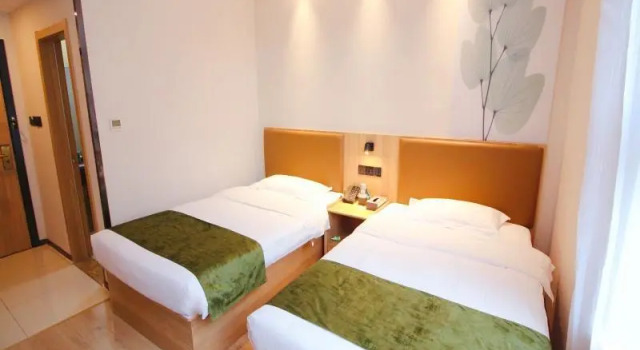 Двухместный номер Standard GreenTree Inn JiangSu SuZhou Industrial Park QingJian Lake Express Hotel