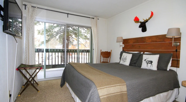 Sierra Park S #04 2 Bedroom Condo, Varaa Huoneisto Mammoth Lakes Mammoth