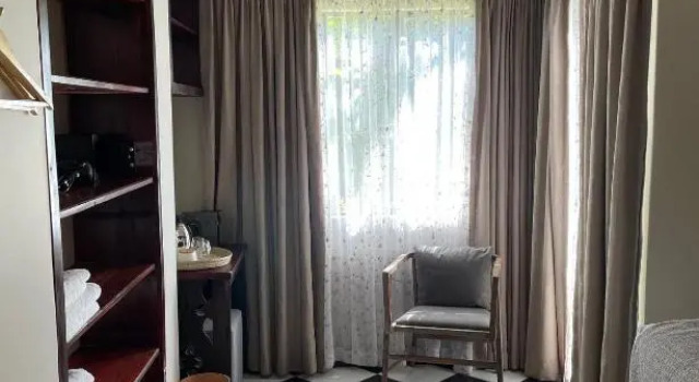 Люкс 528  Victoria Falls Guest House