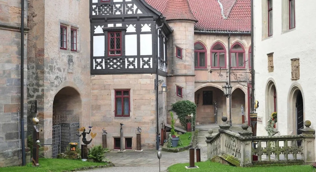 Hotel Schloss Hohenstein, Varaa Hotelli Hotellit Baijeri pysäköinnillä, Pysäköinti