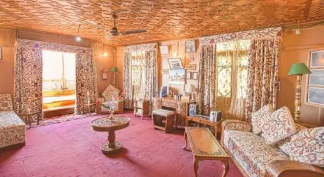 Buckingham Palace Group Of House Boats, Забронировать Отель Сринагар Jammu & Kashmir Ski