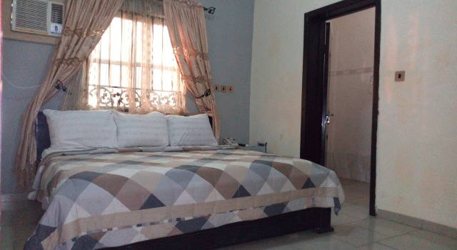 Akma Signature Hotel & Suites