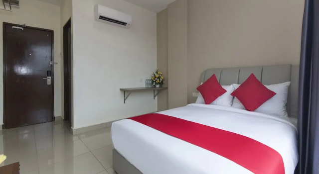 Двухместный номер Deluxe Hotel Raub Agro