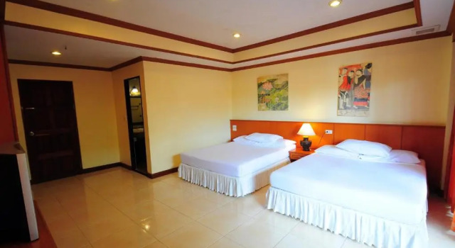Четырёхместный номер Deluxe Alina Grande Hotel & Resort