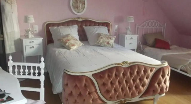 Chez Martine, Забронировать Отель  