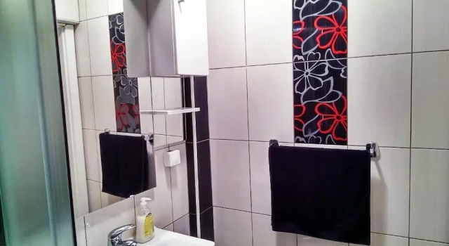 Studio Laura, Prenota Appartamento Splitska 