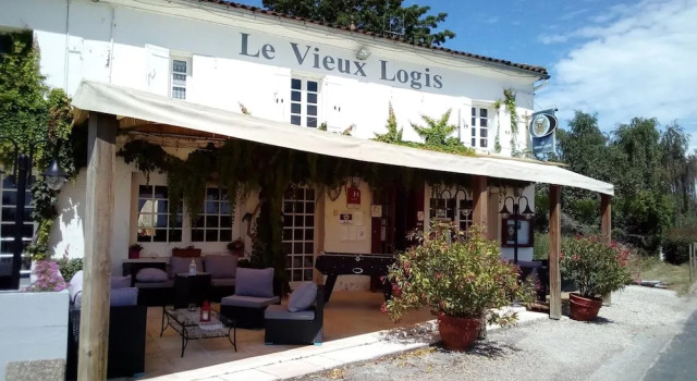 Le Vieux Logis de Clam, Réserver Hôtel Clam Charente-Maritime