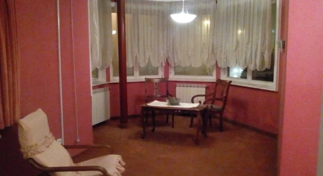 Pensiunea Curtea Bavareza, Varaa Hotelli Târgu-Mureş 