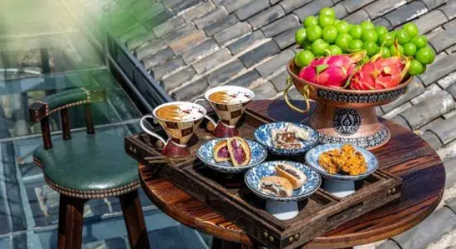Lijiang Laomo Flower Cake Snow Mountain View Experience Homestay, Prenota Hotel Hotel a Lijiang con parcheggio, Parcheggio