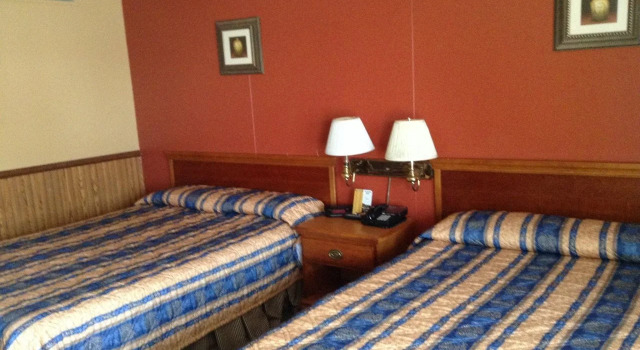 VIllage Inn Motel - Berrien Springs, Varaa Motelli Berrien Springs Michigan