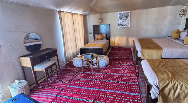 Номер Deluxe Desert Luxury Camp Merzouga