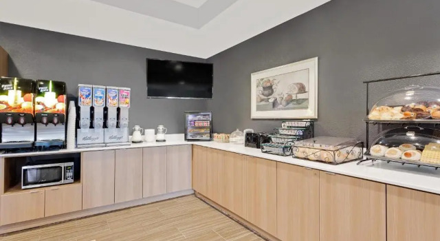 Номер Standard Microtel Inn & Suites by Wyndham Middletown