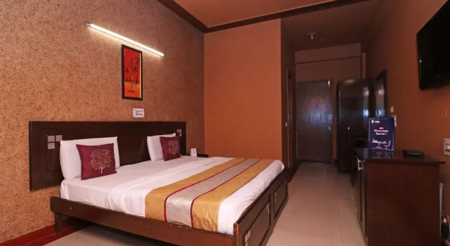 OYO 6590 Hotel Amaraa