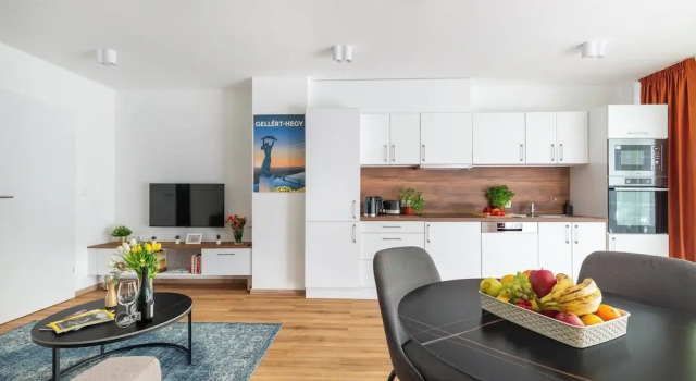 Двухместные апартаменты Superior с балконом и с видом на сад Budapest Downtown Residence Vh