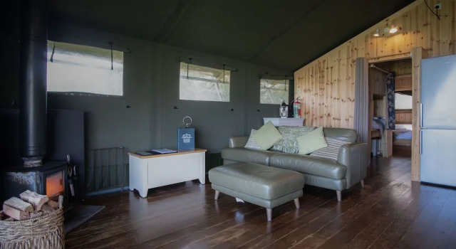 Worms Head Glamping Tent - Llangennith, Book Campingplads Camping og glamping i Cardiff, Campingplads