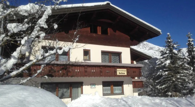 Ferienwohnungen Bailom, Rezerwuj Hotel Bach Lechtal