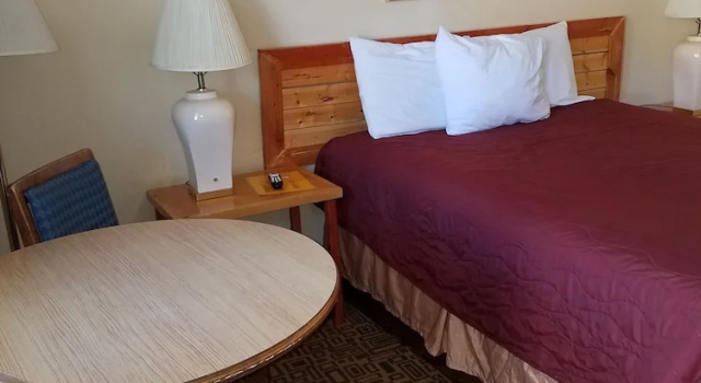 Двухместный номер Standard Rodeway Inn La Grande - Island City