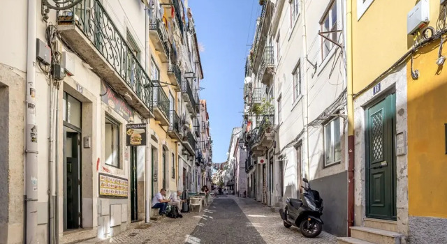 Bairro Alto Typical by Homing, Забронировать Отель Лиссабон Эстремадура, рядом с Money Museum