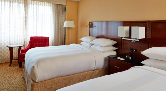 Четырёхместный номер Standard Chattanooga Marriott Downtown