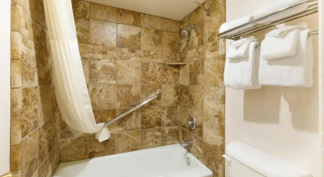 Двухместный номер Standard 49er Inn & Suites