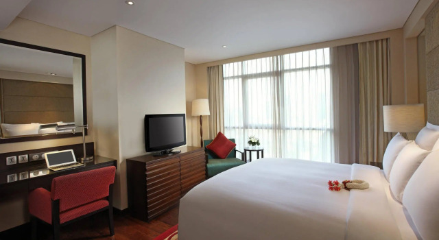 Двухместный люкс Deluxe c 1 комнатой с видом на город Sathorn Vista, Bangkok - Marriott Executive Apartments