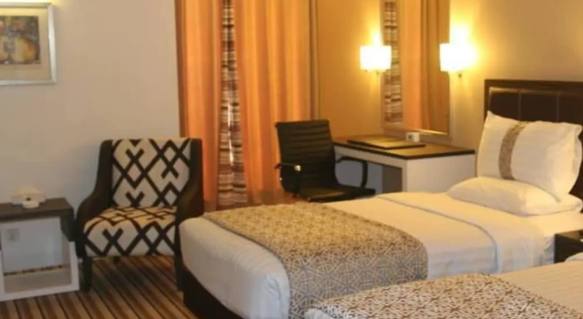 Номер Deluxe West Inn Hotel Faisalabad