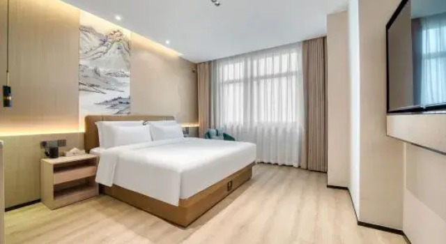 Business Sviitti Liangyi Hotel
