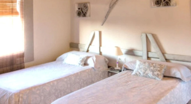 Villa With 8 Bedrooms in Mirandilla, With Wonderful Mountain View, Pri, Rezervați Vilă Vile în Extremadura, Vilă
