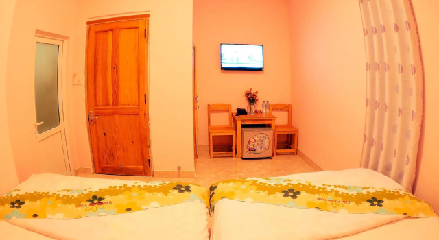 Двухместный номер Standard Dalat Flower Hotel