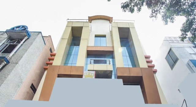 OYO 8799 Urs Palace, Rezervovat Hotel Hotely v Bangalore s parkováním, Parkování