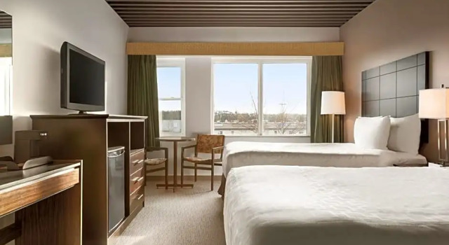 Четырёхместный номер Standard Цокольный этаж Travelodge by Wyndham Baie Comeau