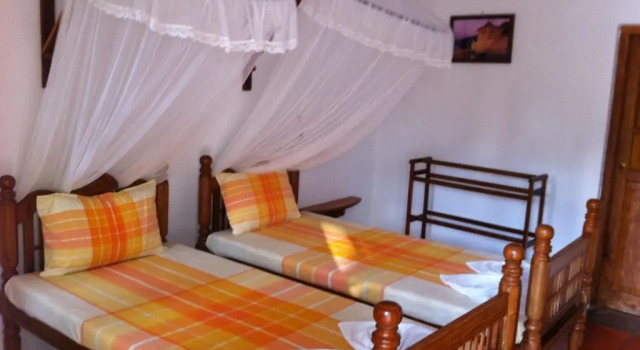 Одноместный номер Deluxe с балконом и с красивым видом из окна Little Paradise Tourist Guest House and Holiday Home