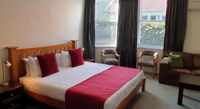 Студия Executive At Eden Park Motel