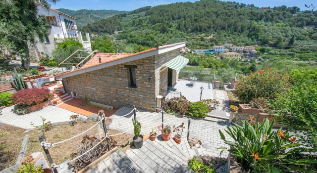 Коттедж Villa Breezy Way - Among Greenery - Happy Rentals